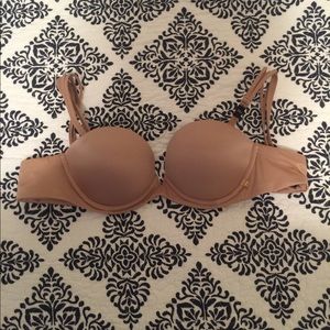 Victoria’s Secret Very Sexy multiway 34A NWOT